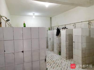 佛山扶贫力量:昔日成绩垫底学校实现华丽逆袭,排名全县第二
